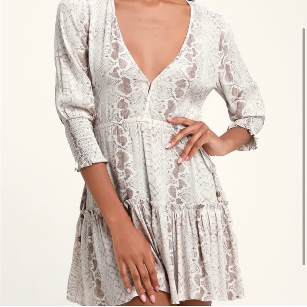 Kivari Zanzibar White Snake Print Mini Dress Three Quarter Sleeve Small